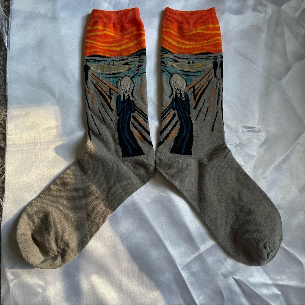 Hot Sox Womens Collection The Scream Trouser Socks Gray Size 4-10 Artistic
